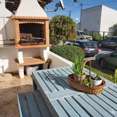 Apartment Casa Dos Sorrisos - 3 Bedroom Apartment, Terrace, Barbecue, Ac, Wifi, Olhao