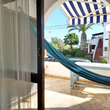 Daire Casa Dos Sorrisos - 3 Bedroom Apartment, Terrace, Barbecue, Ac, Wifi, *