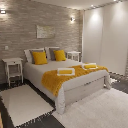 Casa Dos Sorrisos - 3 Bedroom Apartment, Terrace, Barbecue, Ac, Wifi, Apartment Olhao
