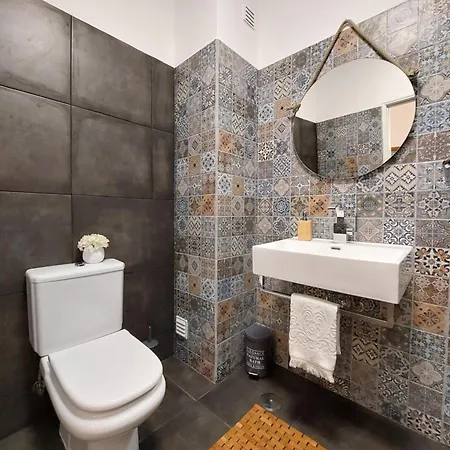 Casa Dos Sorrisos - 3 Bedroom Apartment, Terrace, Barbecue, Ac, Wifi, Olhão