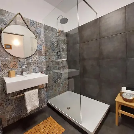 Casa Dos Sorrisos - 3 Bedroom Apartment, Terrace, Barbecue, Ac, Wifi, Daire