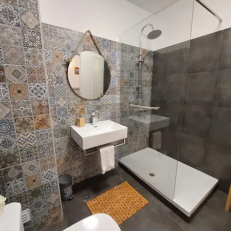 Appartement Casa Dos Sorrisos - 3 Bedroom Apartment, Terrace, Barbecue, Ac, Wifi, Olhão